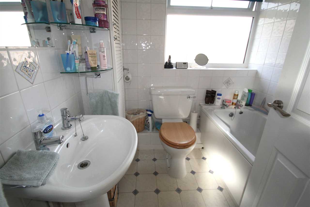 Brighton Hill, Basingstoke, Hampshire - Picture 8