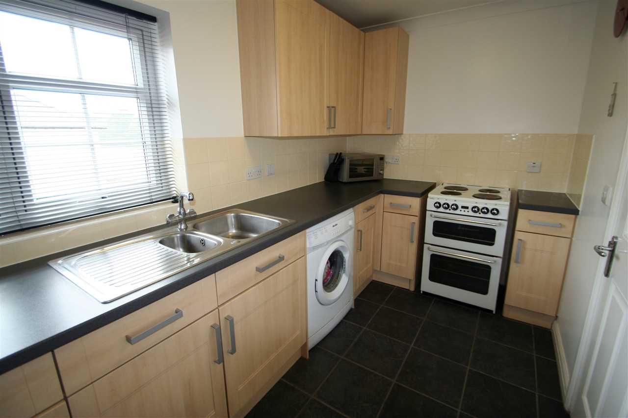 Sherfield Park, Hook, Hampshire - Picture 3