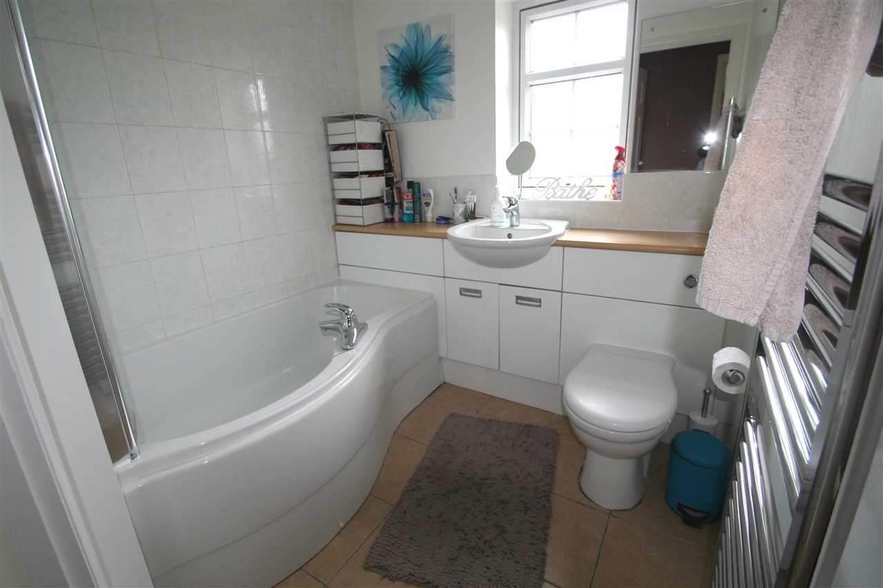 Sherfield Park, Hook, Hampshire - Picture 6