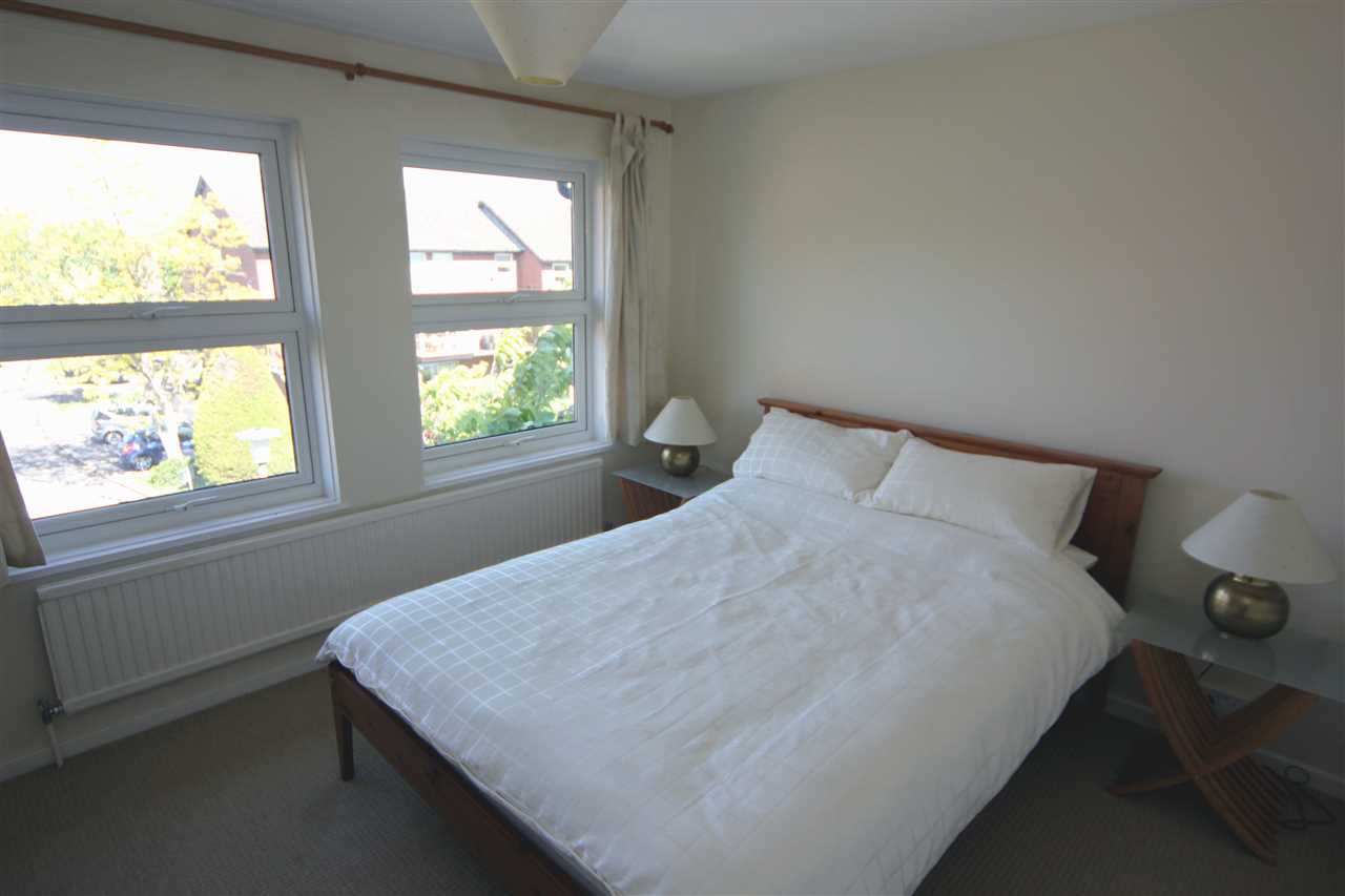Windsor, Berkshire - Picture 4