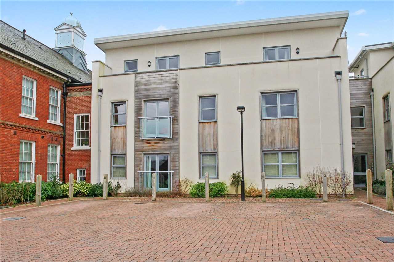Idsworth Court, Limes Park, Basingstoke