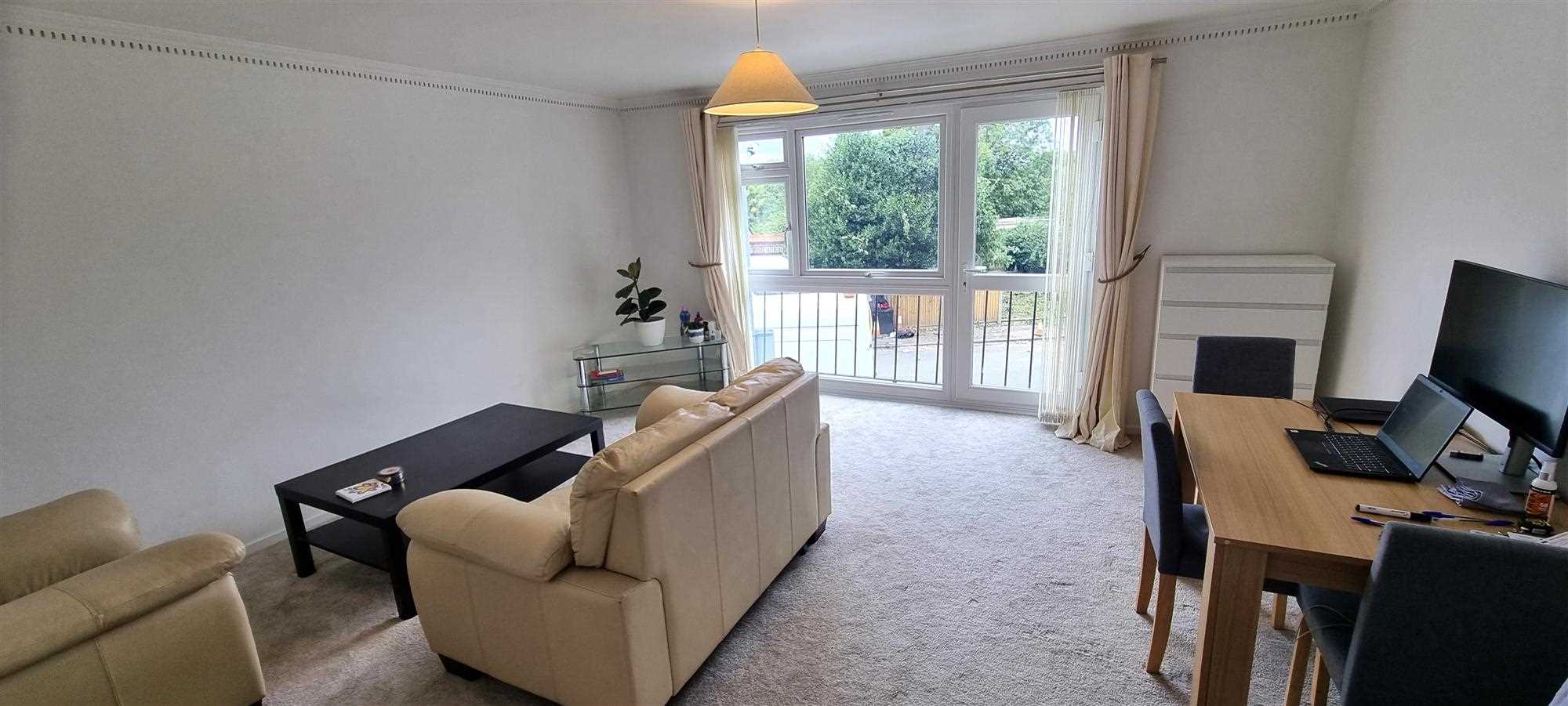 Windsor, Berkshire - Picture 2