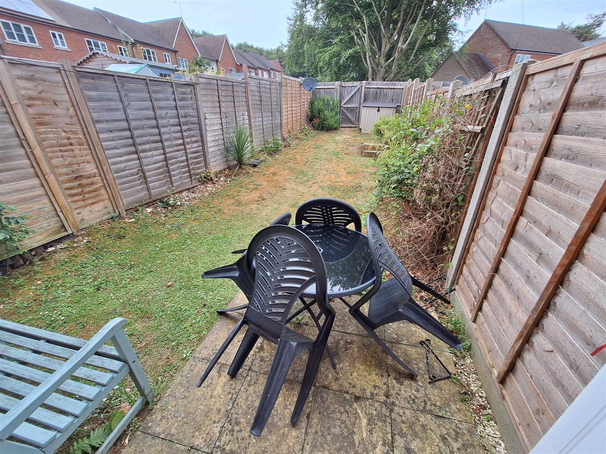 Limes Park, Basingstoke, Hampshire - Picture 8