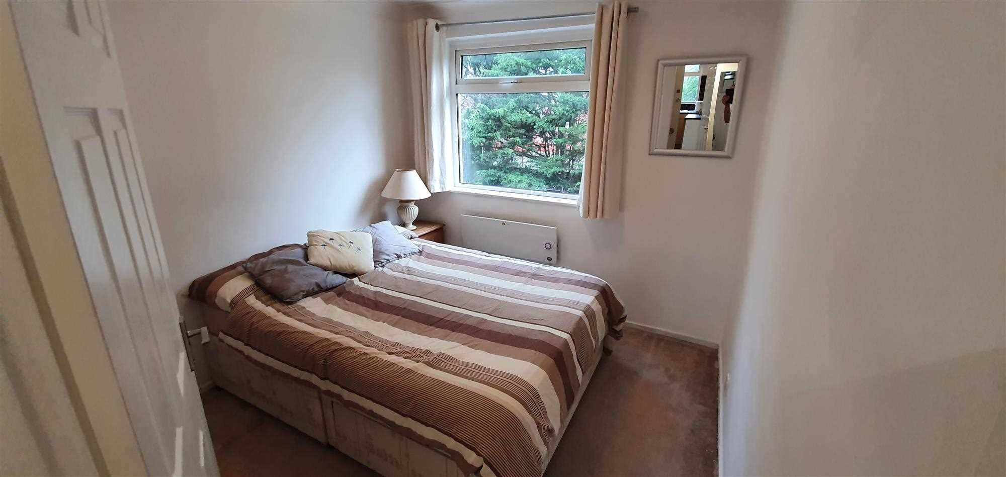 Malvern Court, Hill Rise, Slough, Berkshire - Picture 5