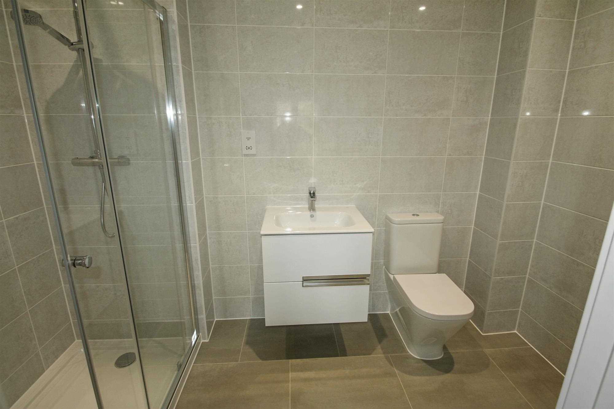 Cranbourne, Basingstoke - Picture 9