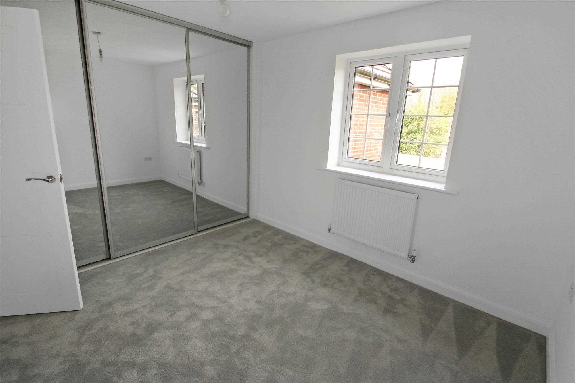 Cranbourne, Basingstoke - Picture 12