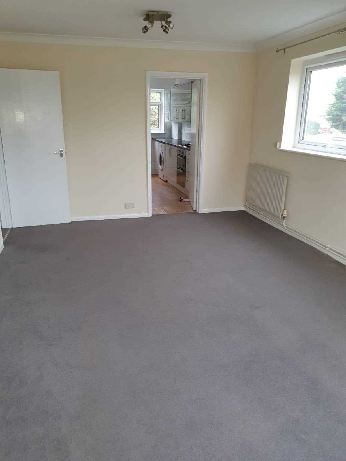 Tithe Court, Slough, Berkshire - Picture 2