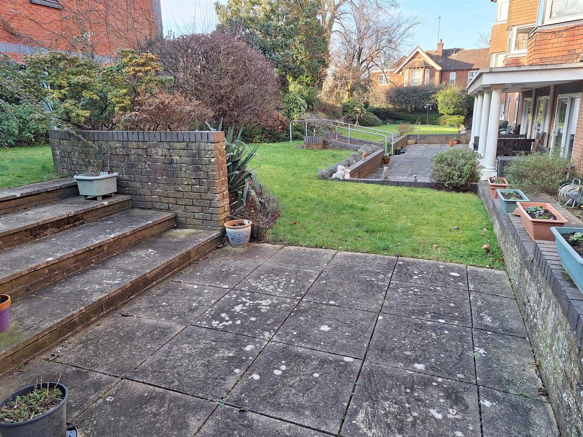 Worting Road, Basingstoke, Hampshire - Picture 13
