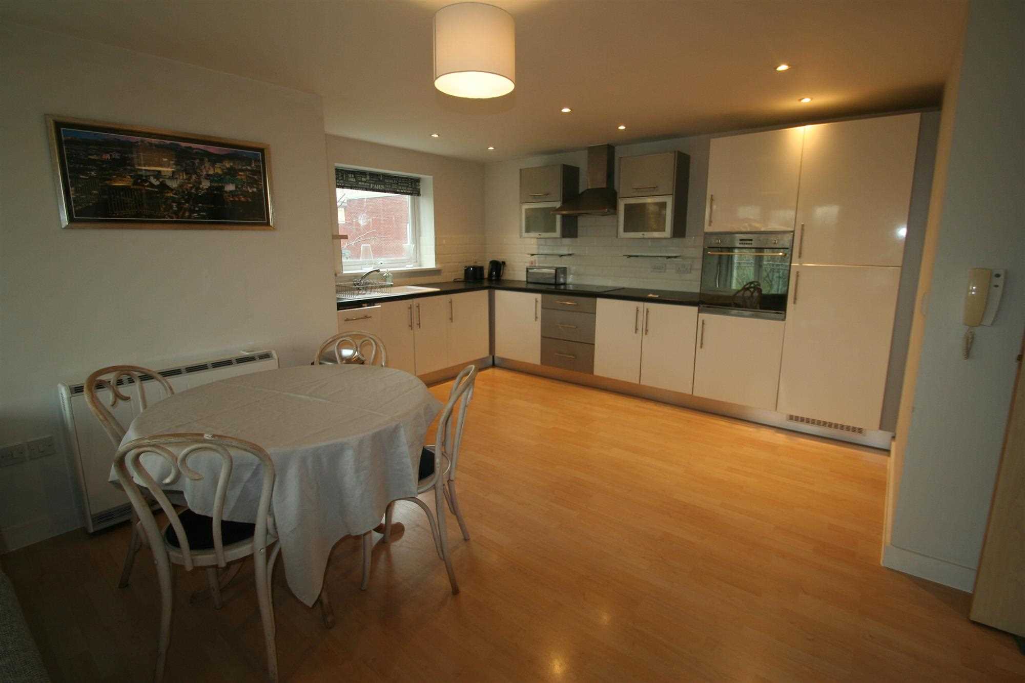 Winterthur Way, Basingstoke, Hampshire - Picture 3