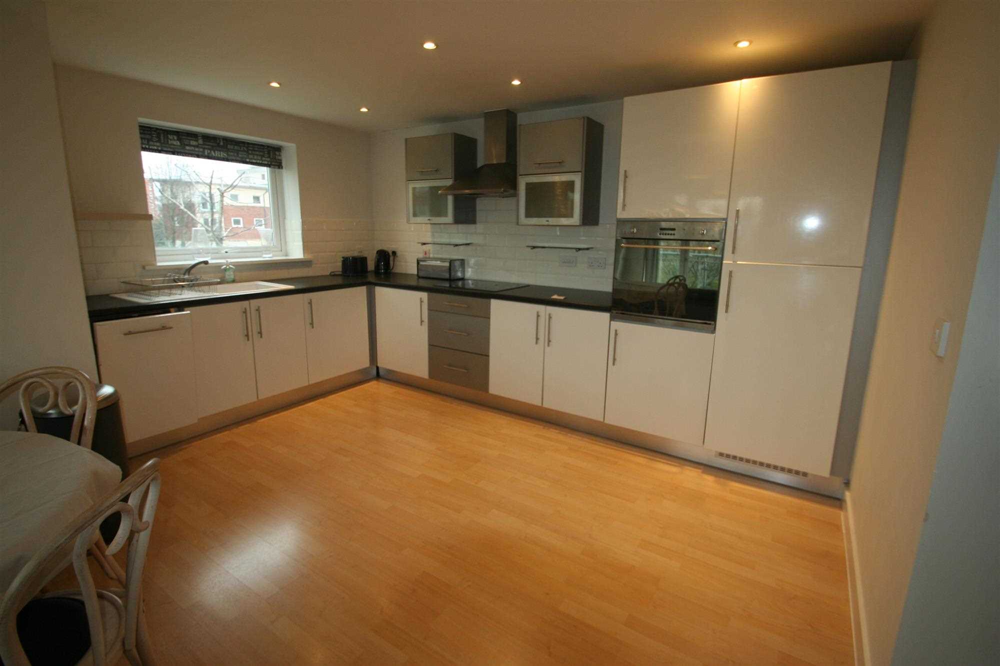 Winterthur Way, Basingstoke, Hampshire - Picture 5