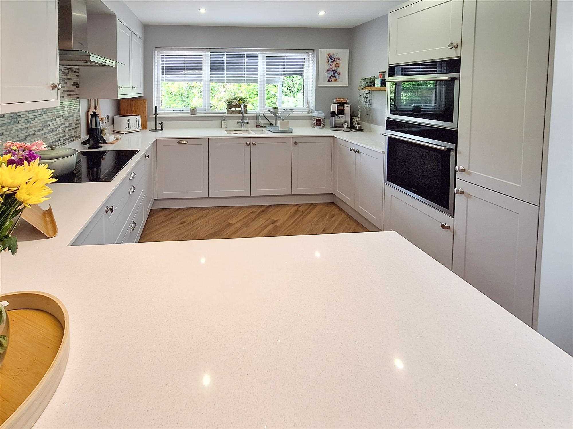 Lychpit, Basingstoke, Hampshire - Picture 5