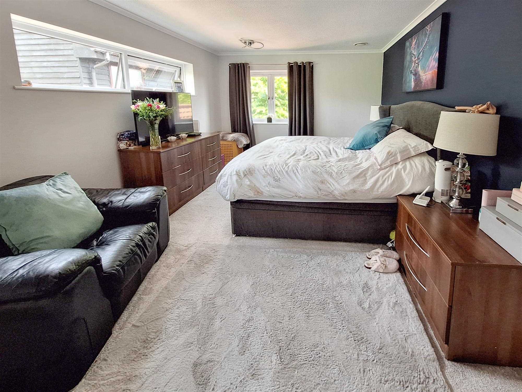 Lychpit, Basingstoke, Hampshire - Picture 11