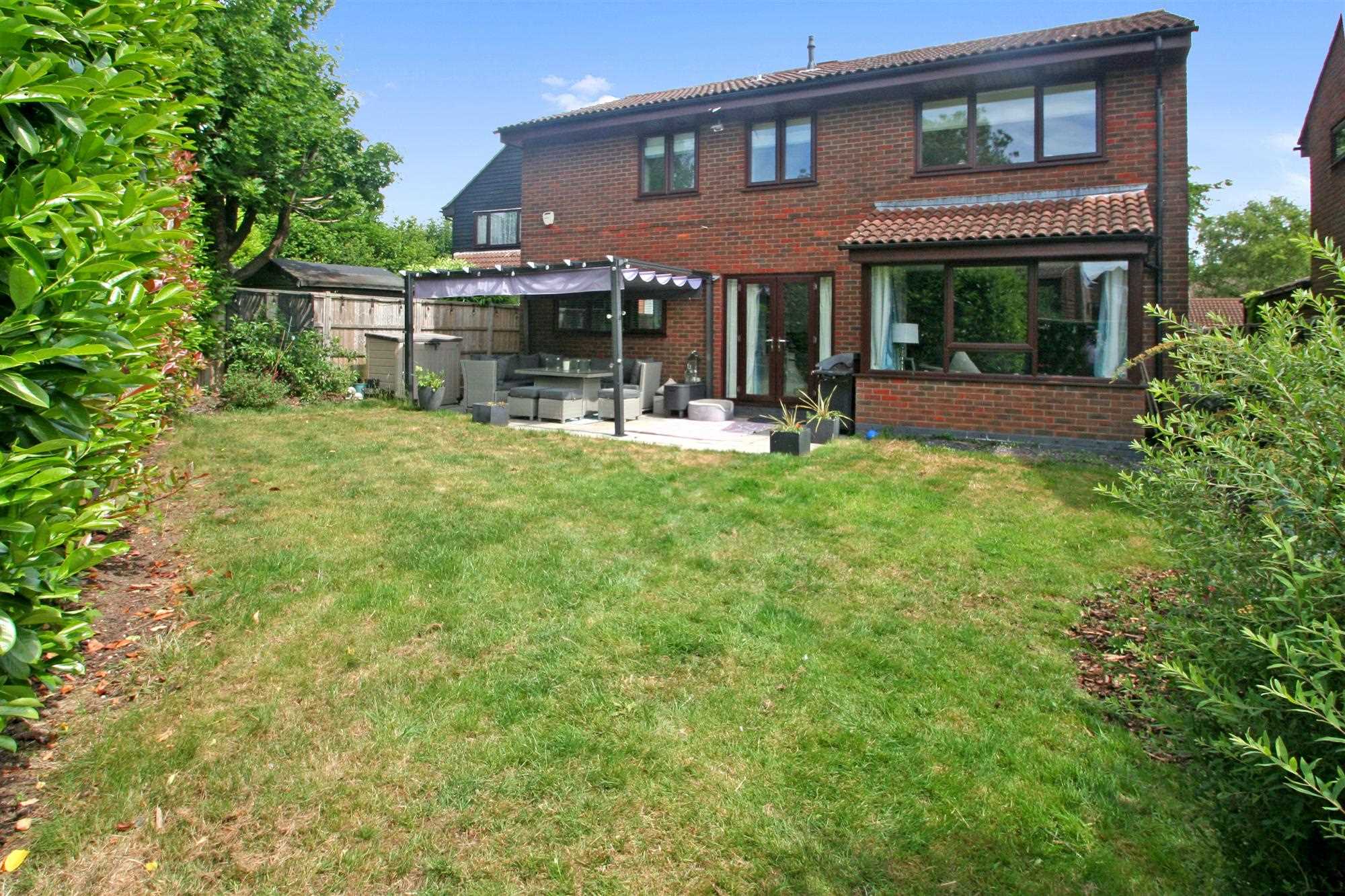 Lychpit, Basingstoke, Hampshire - Picture 19