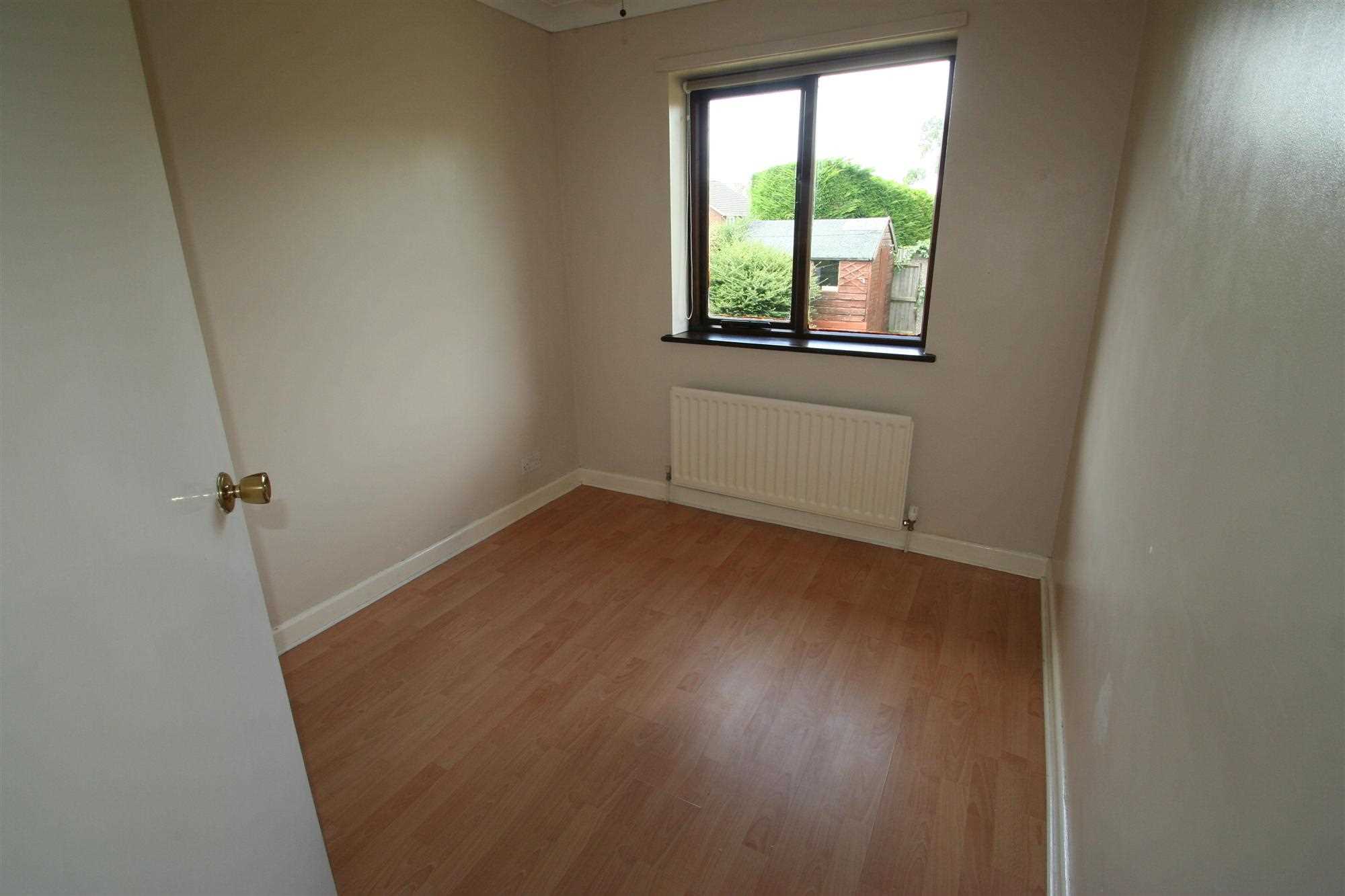Gracemere Crescent, Kempshott, Basingstoke, Hampshire - Picture 4
