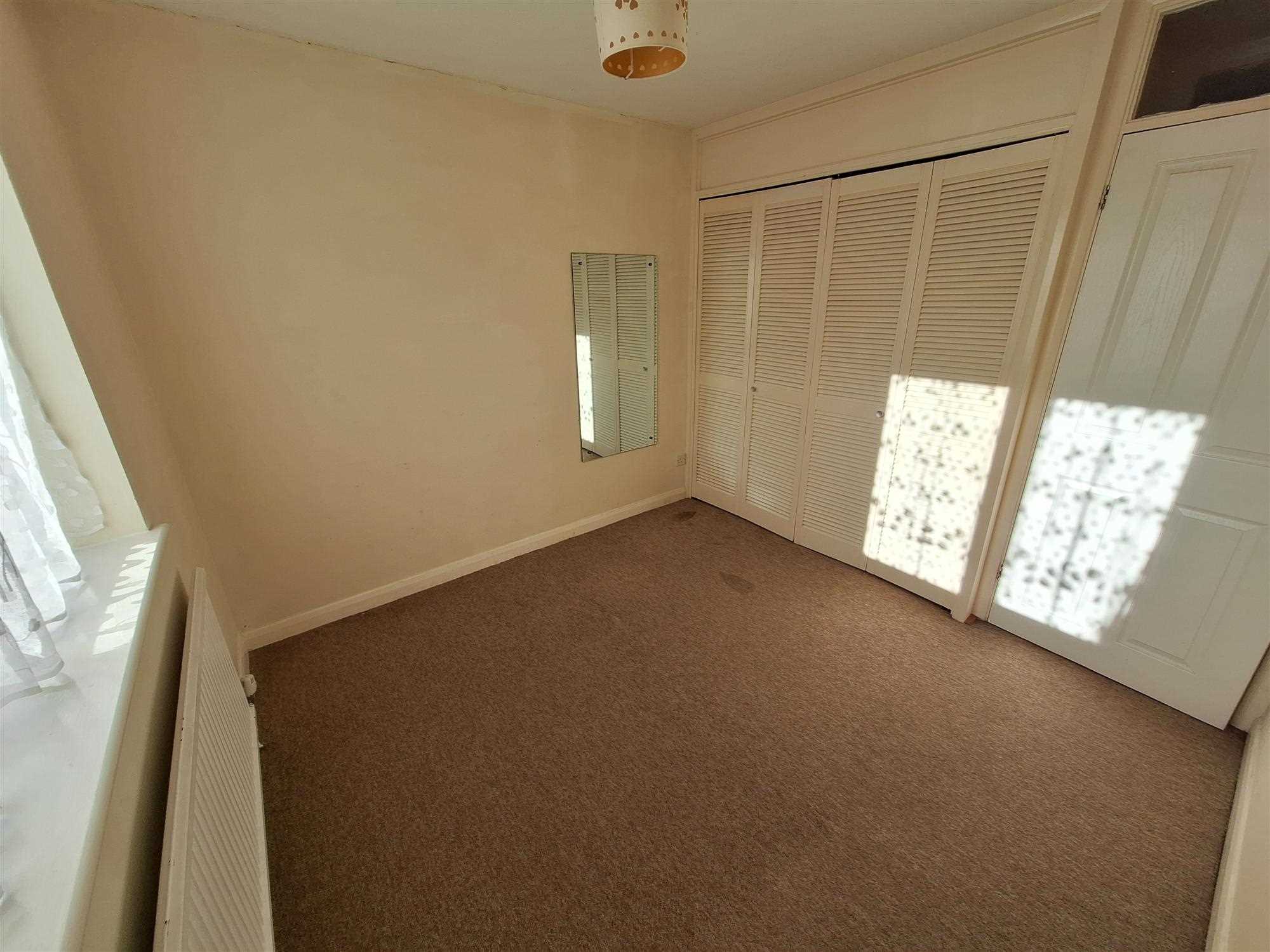 Badgers Bank, Lychpit, Basingstoke, Hampshire - Picture 6