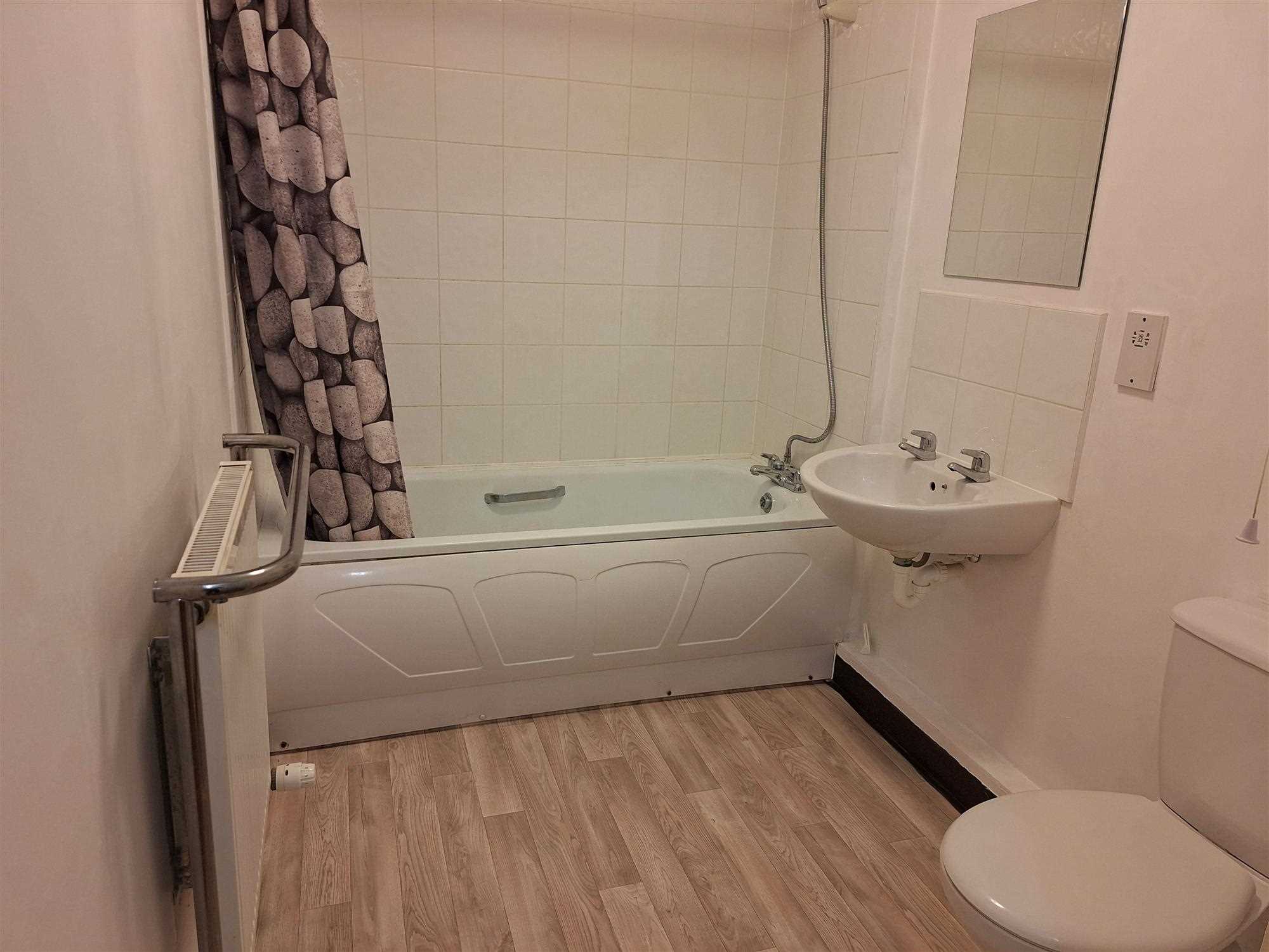 Netherfield Place, Basingstoke, Hampshire - Picture 7