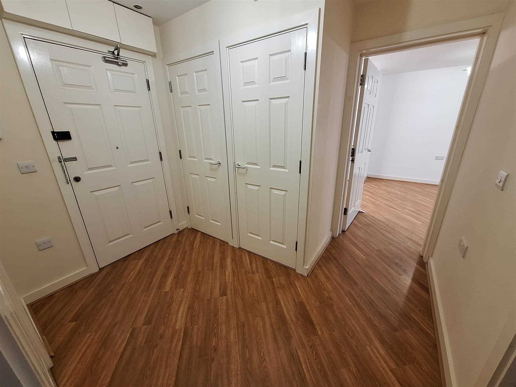 Netherfield Place, Basingstoke, Hampshire - Print - Picture 8