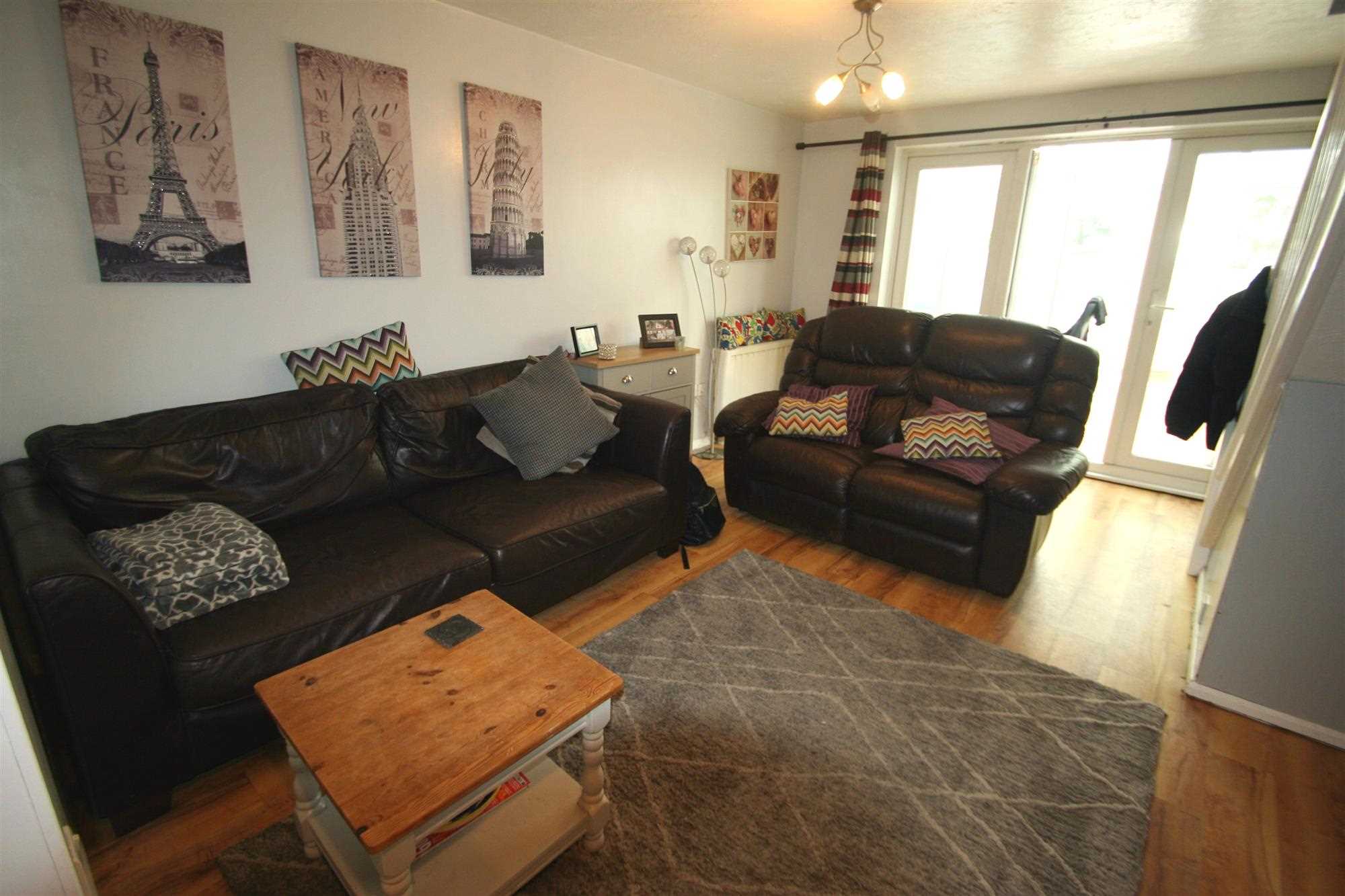 Warblington Close, Tadley, Hampshire - Print - Picture 2