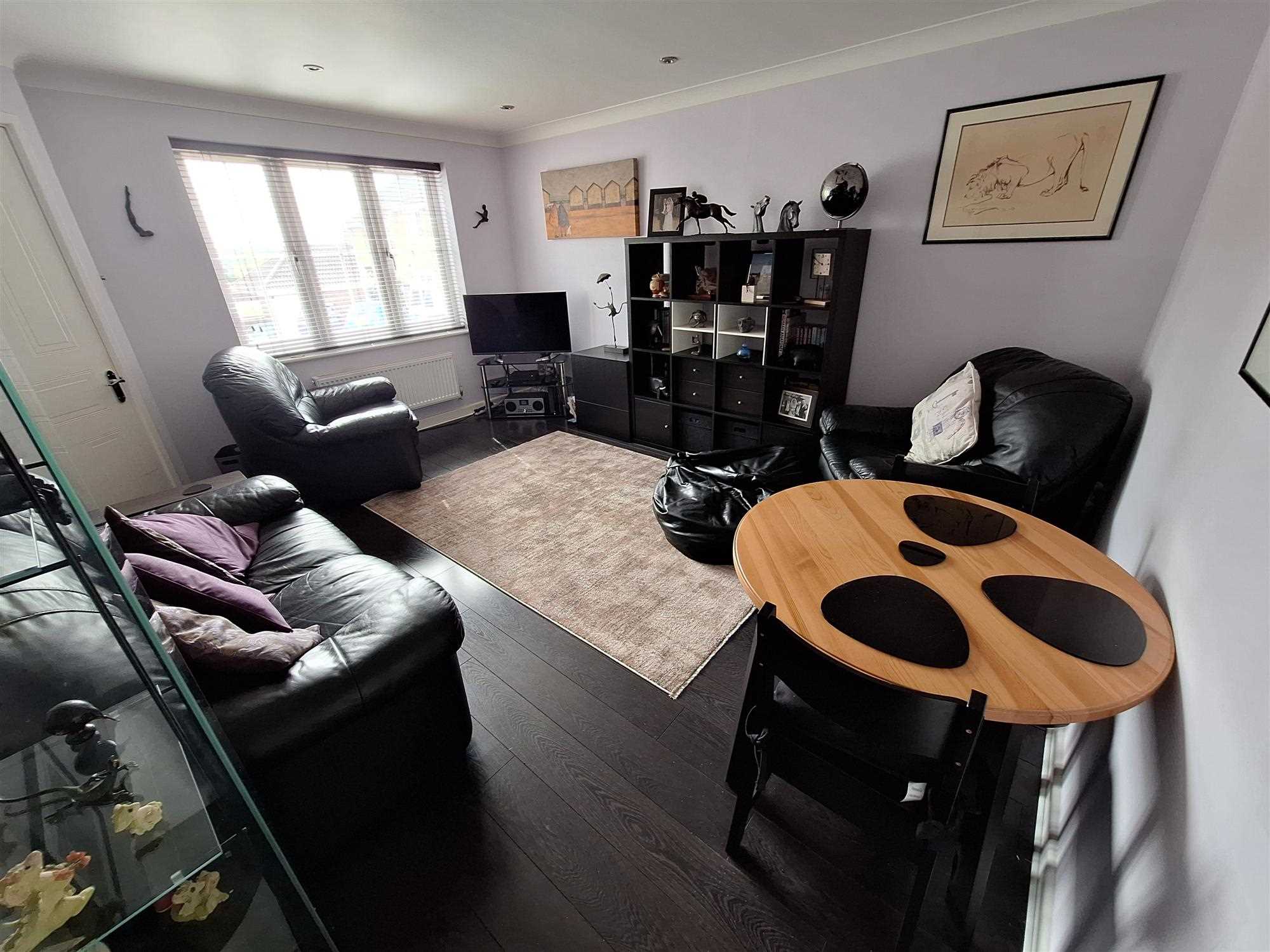 Privett Close, Lychpit, Basingstoke, Hampshire - Picture 5