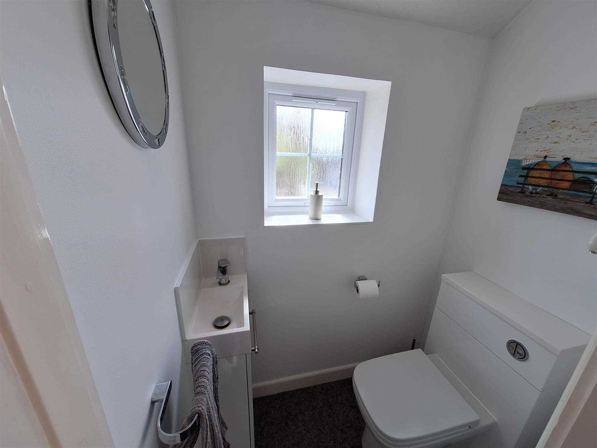 Privett Close, Lychpit, Basingstoke, Hampshire - Picture 6