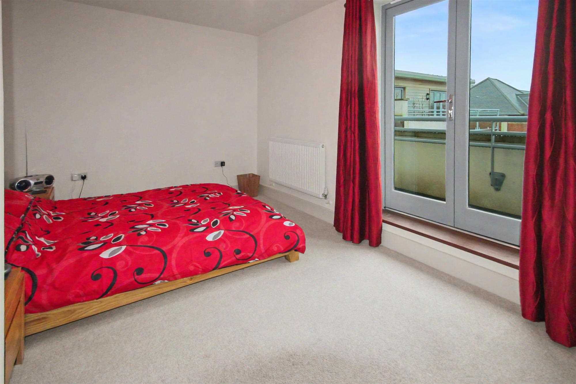 Idsworth Court, Limes Park, Basingstoke - Picture 10