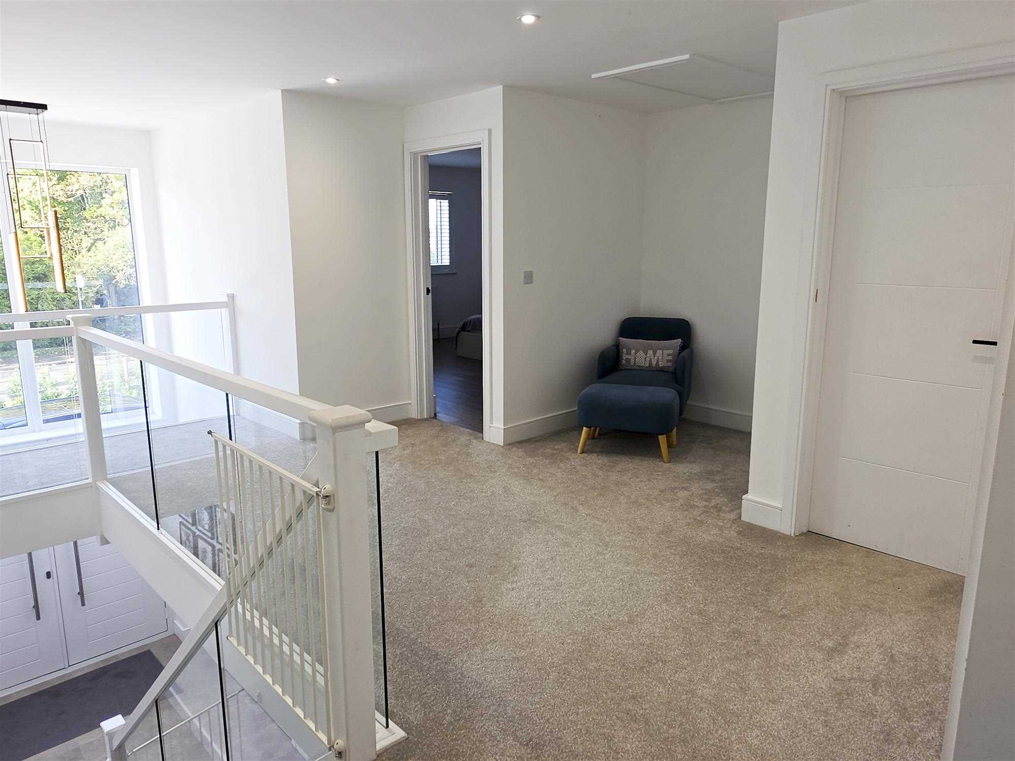 Byfleet Avenue - Picture 15