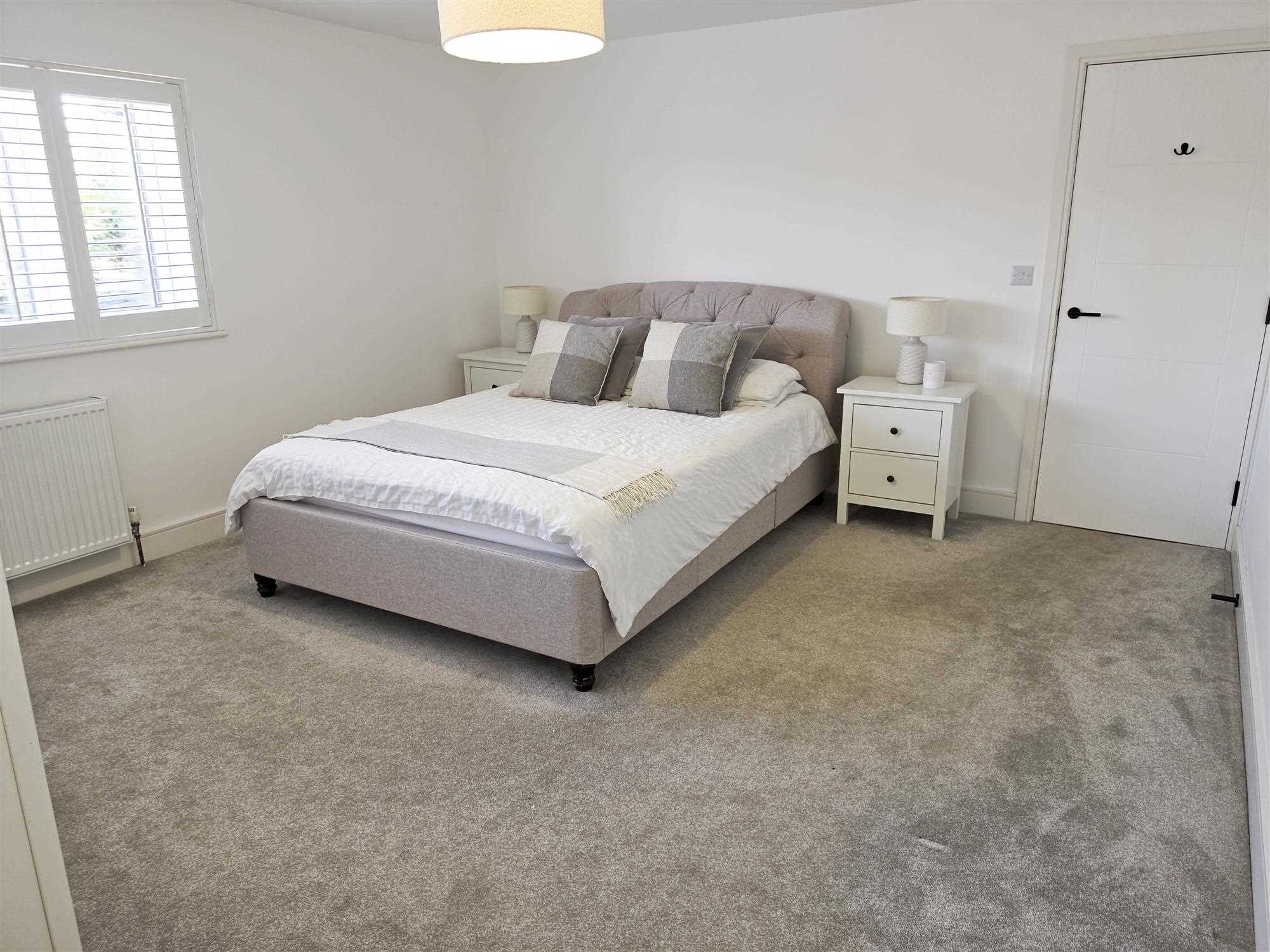 Byfleet Avenue - Picture 18